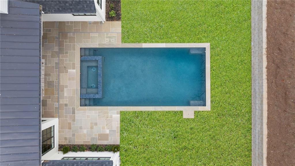 4580 Peachtree Dunwoody Road NE