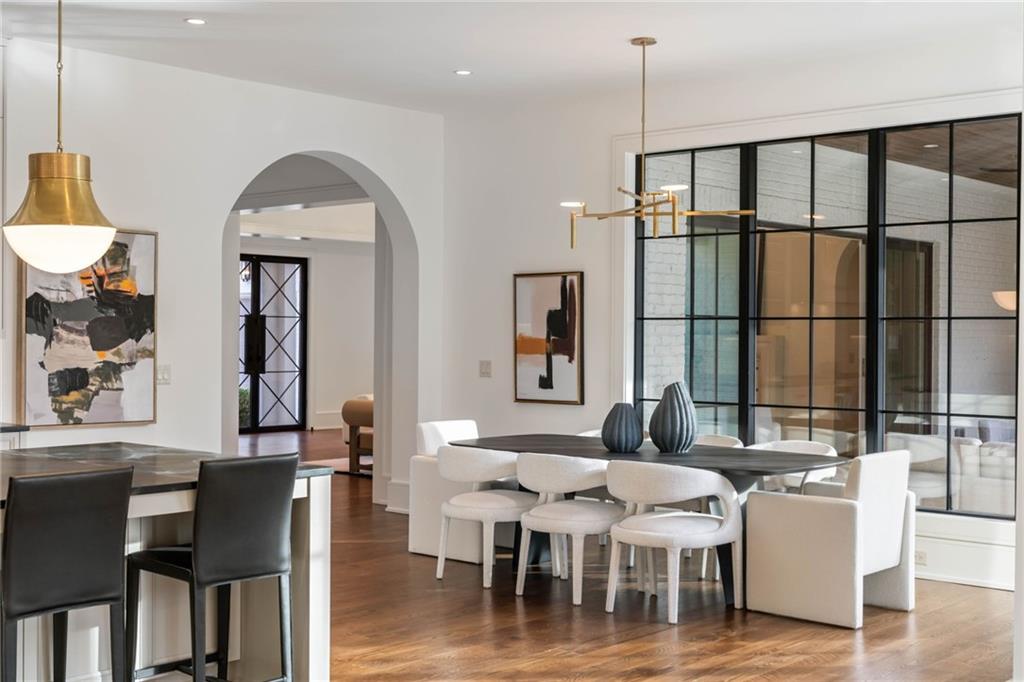 4580 Peachtree Dunwoody Road NE