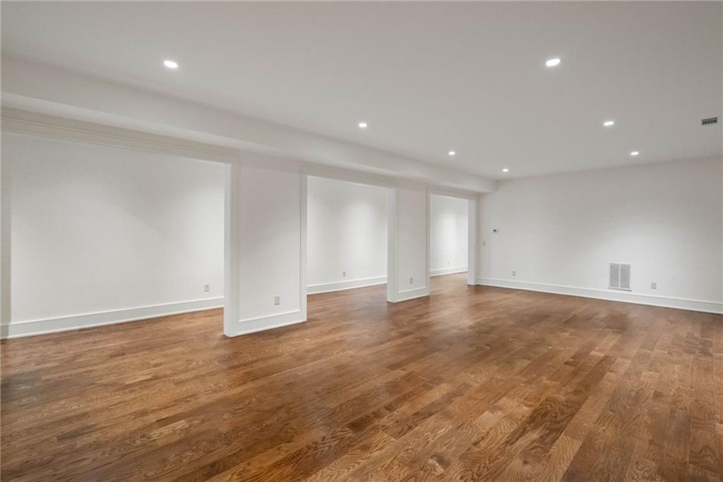 4580 Peachtree Dunwoody Road NE