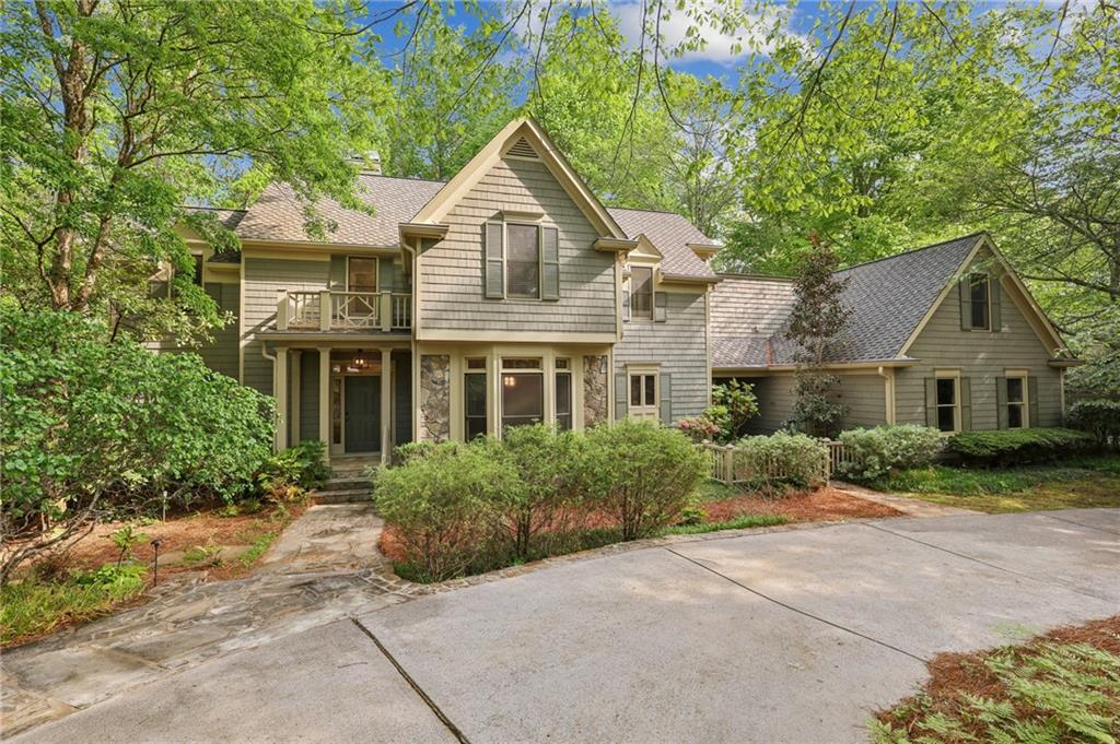 390 Gunston Hall Circle