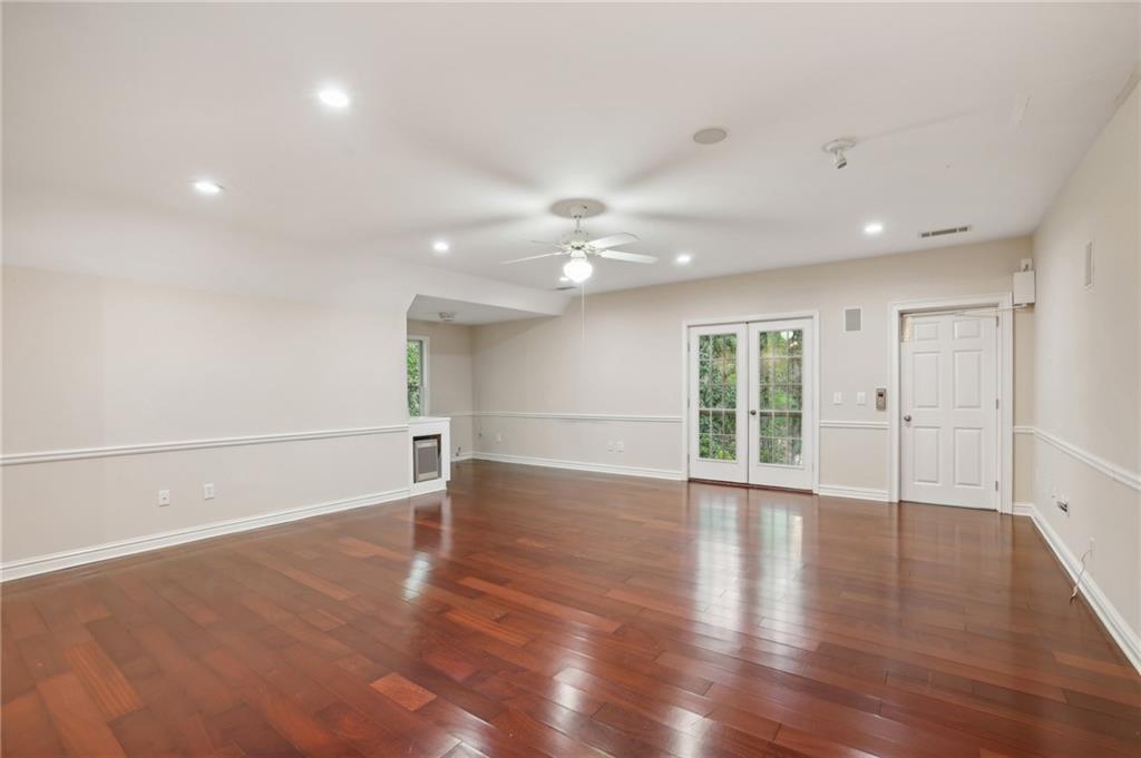 390 Gunston Hall Circle