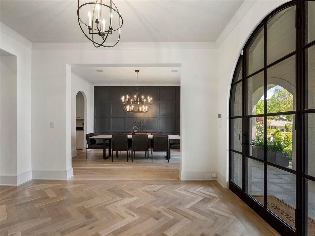 1742 Friar Tuck Road NE