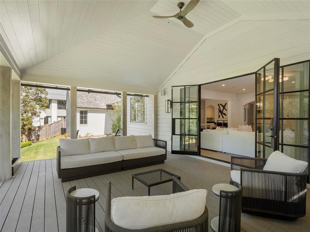 1742 Friar Tuck Road NE