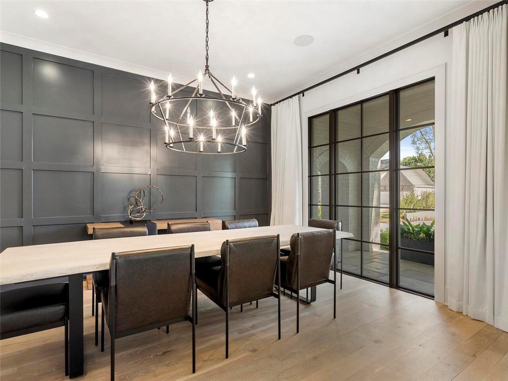 1742 Friar Tuck Road NE