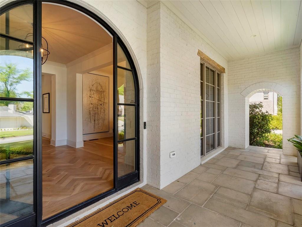 1742 Friar Tuck Road NE