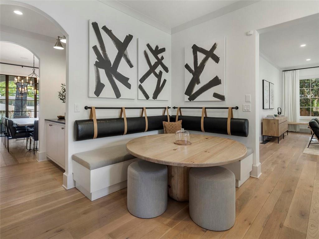 1742 Friar Tuck Road NE