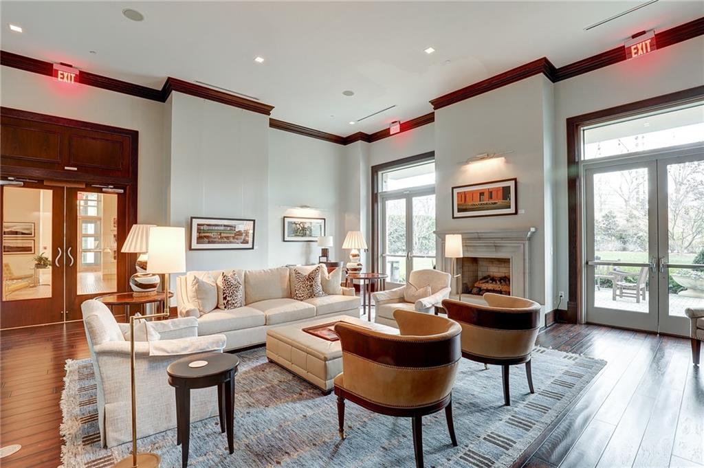 2795 Peachtree Road NE Unit 809