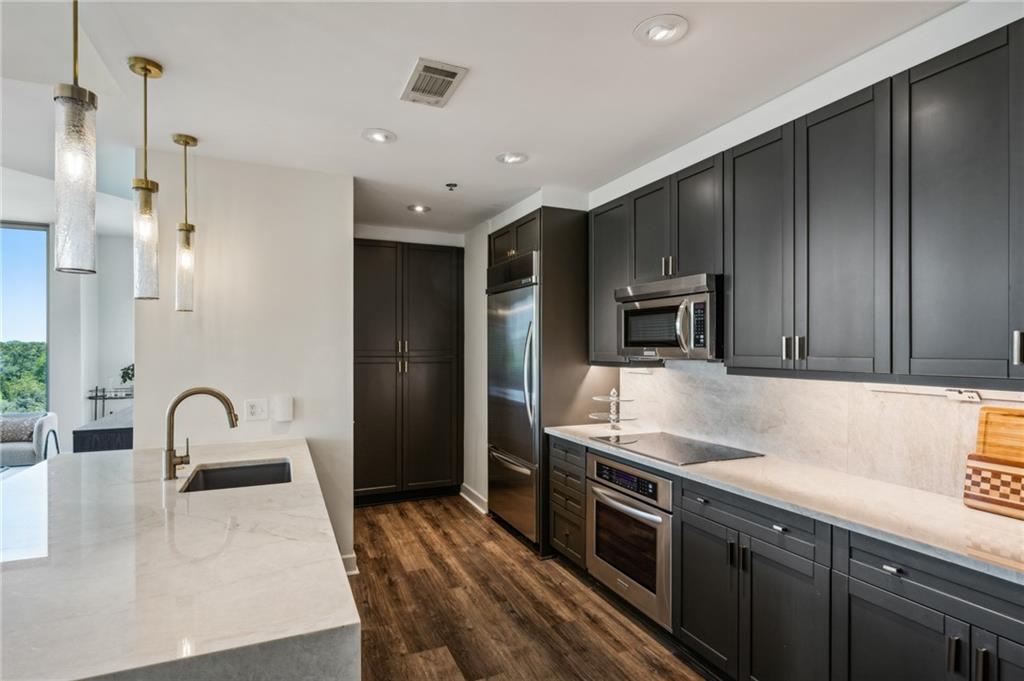 2795 Peachtree Road NE Unit 809