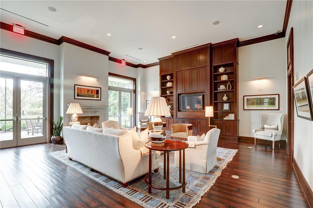 2795 Peachtree Road NE Unit 809