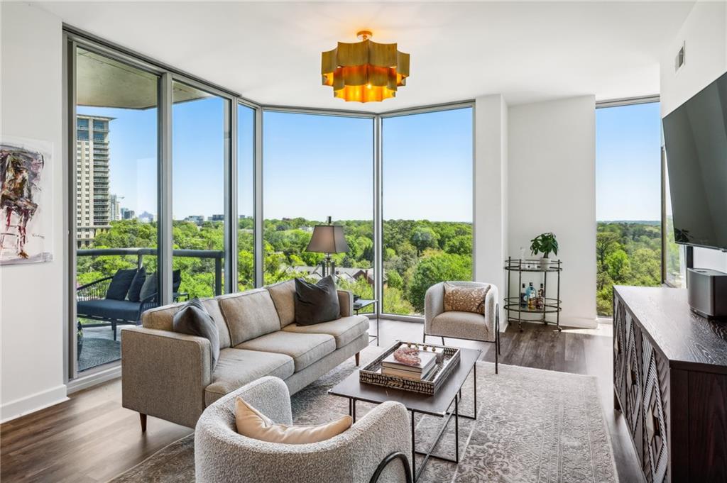 2795 Peachtree Road NE Unit 809