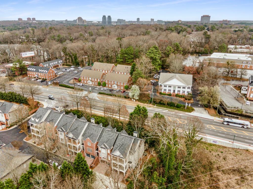 5423 Wentworth Street