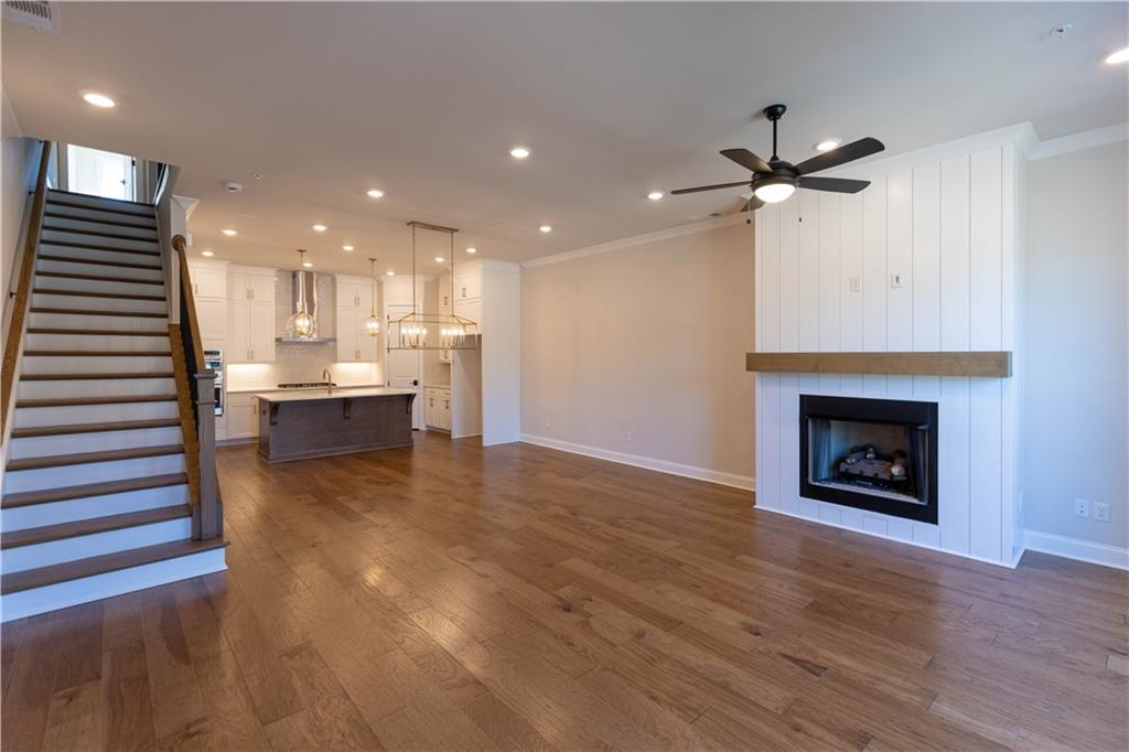 146 Everley Walk Unit 3