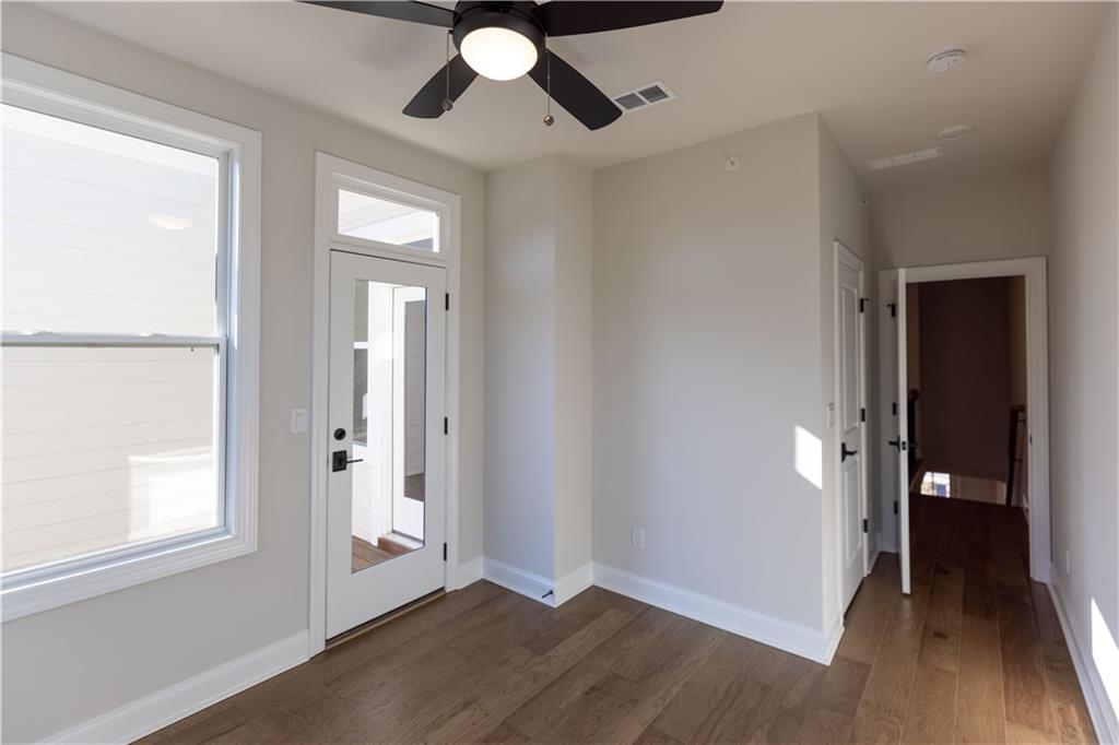 146 Everley Walk Unit 3