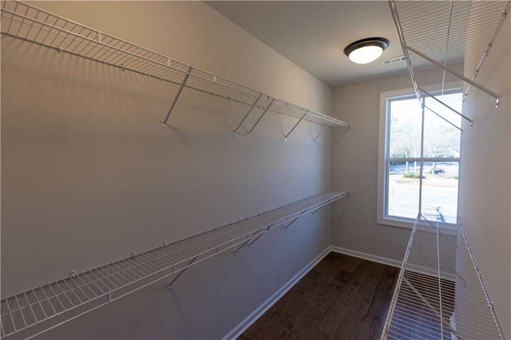 146 Everley Walk Unit 3