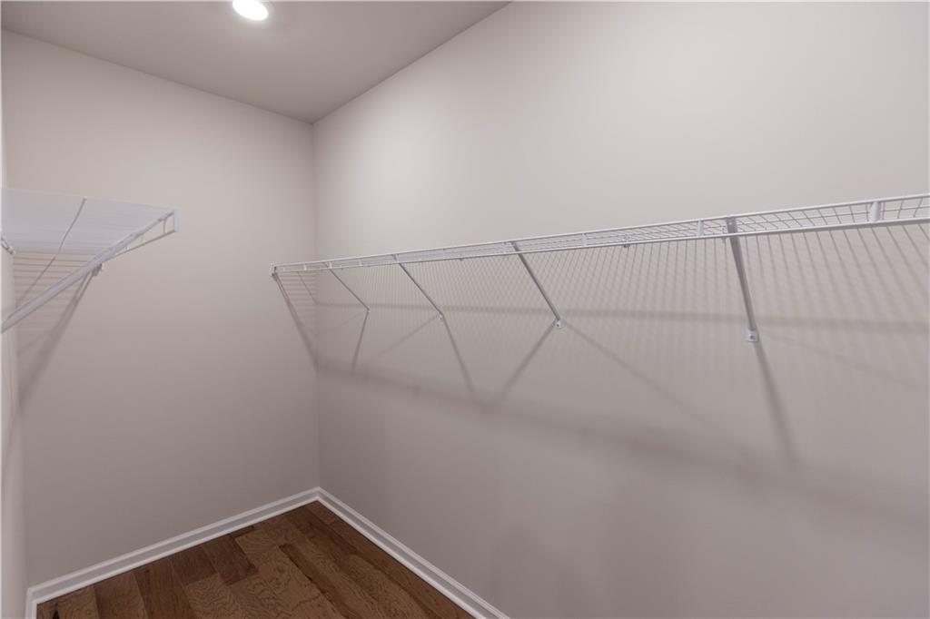 146 Everley Walk Unit 3