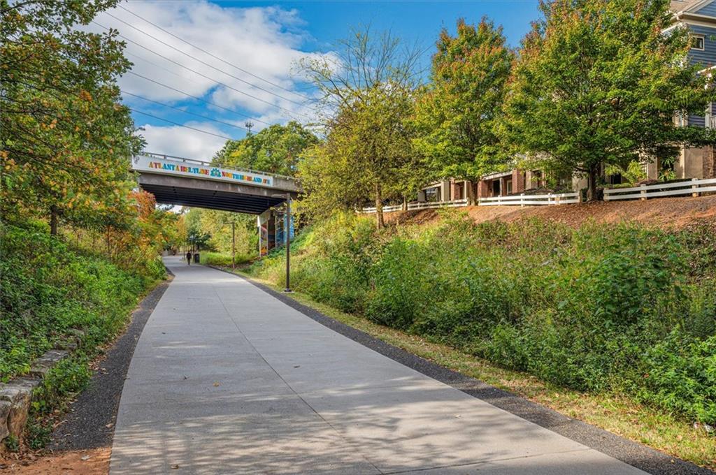 786 Corduroy Lane NE