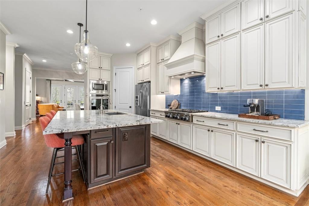 786 Corduroy Lane NE