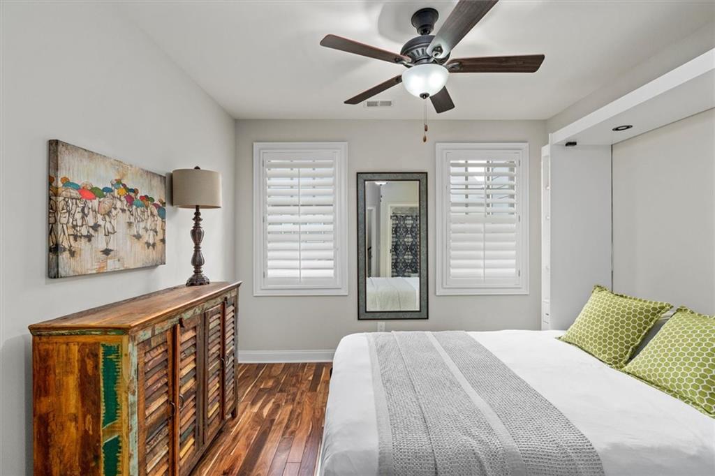 786 Corduroy Lane NE