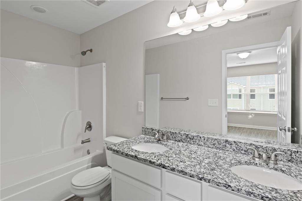 4436 Pinscher Street