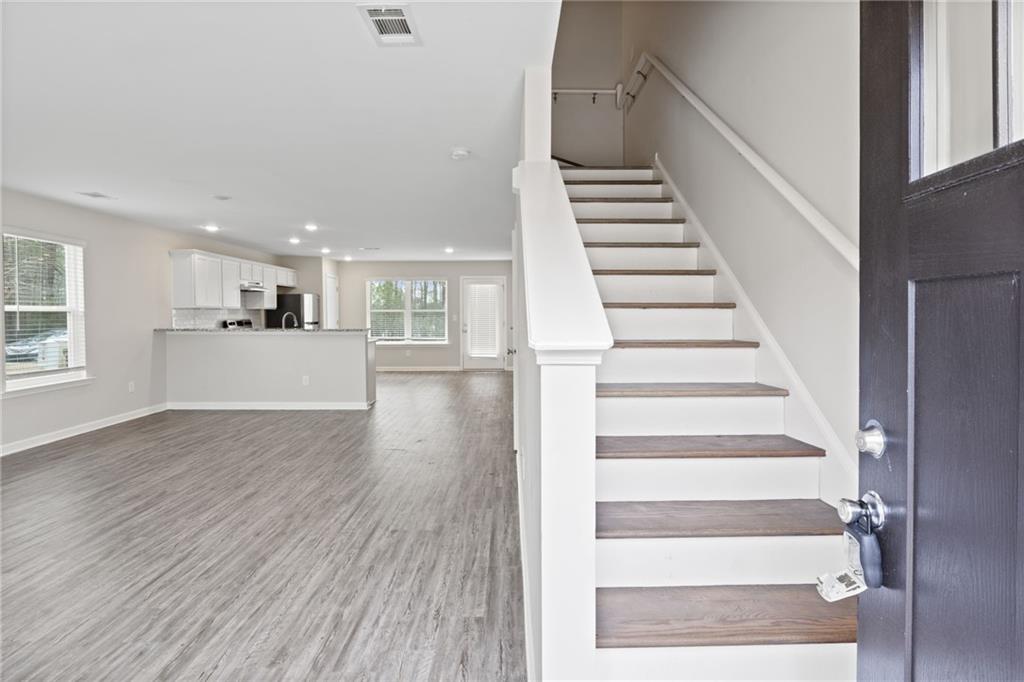 4436 Pinscher Street