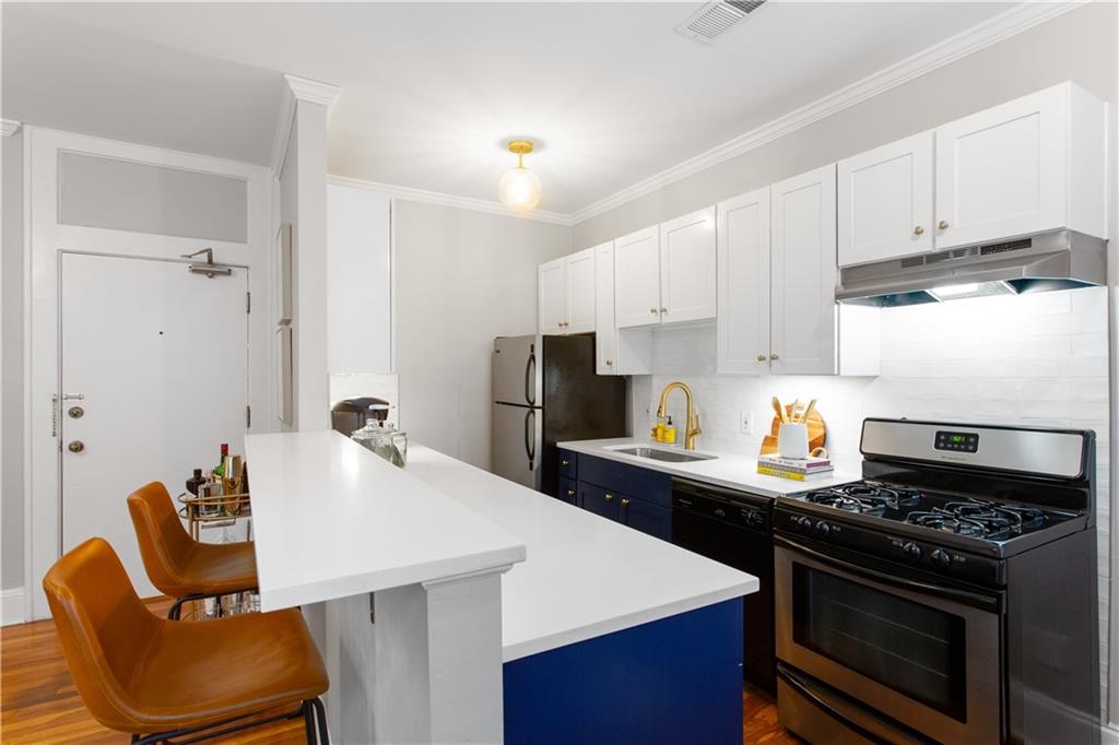 733 Frederica Street NE Unit 19