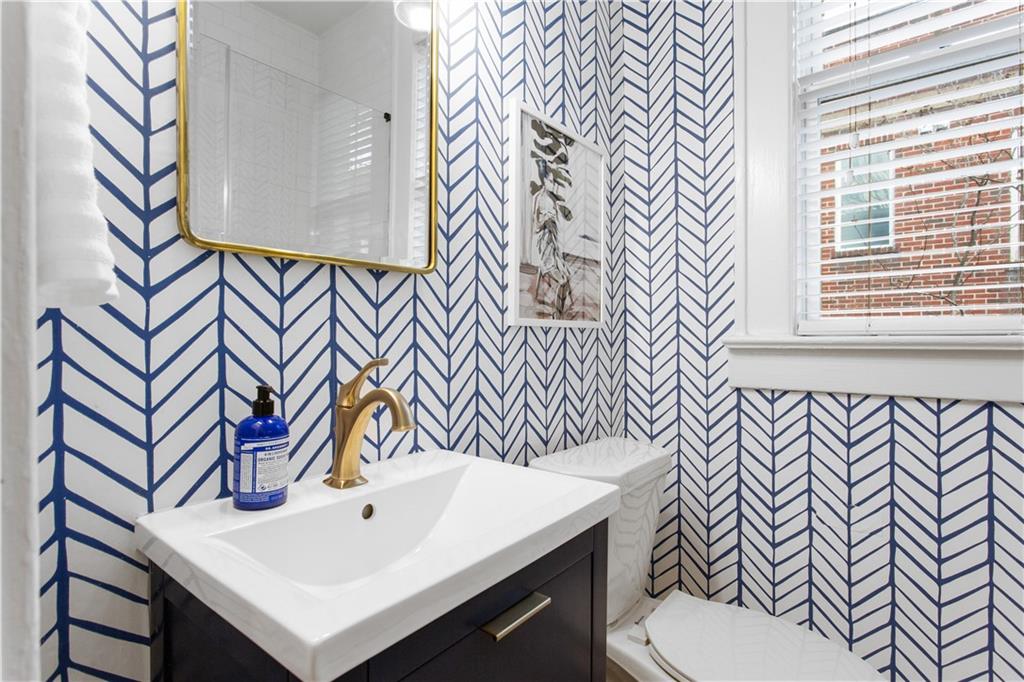 733 Frederica Street NE Unit 19