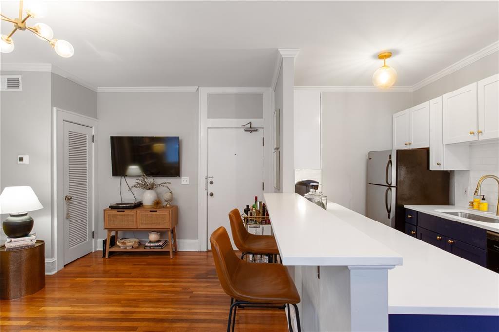 733 Frederica Street NE Unit 19