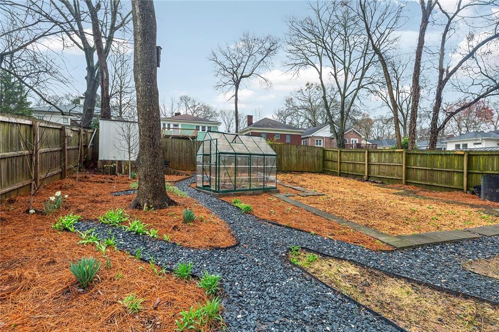 478 Gift Avenue SE
