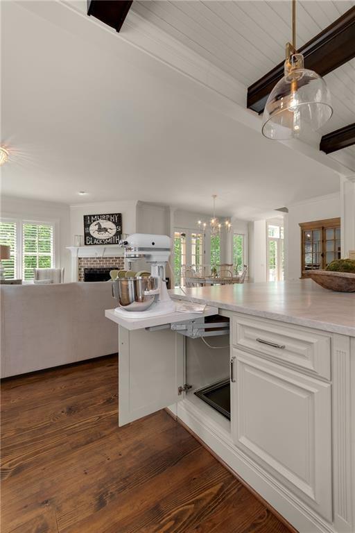 1891 Sam Snead Drive