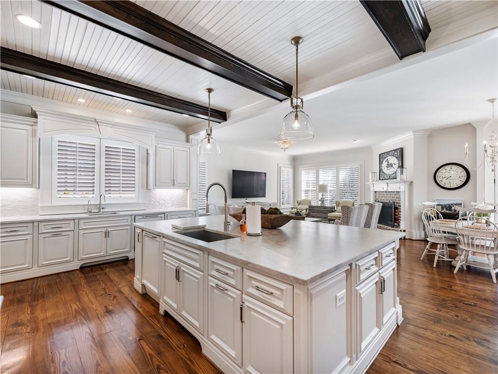 1891 Sam Snead Drive