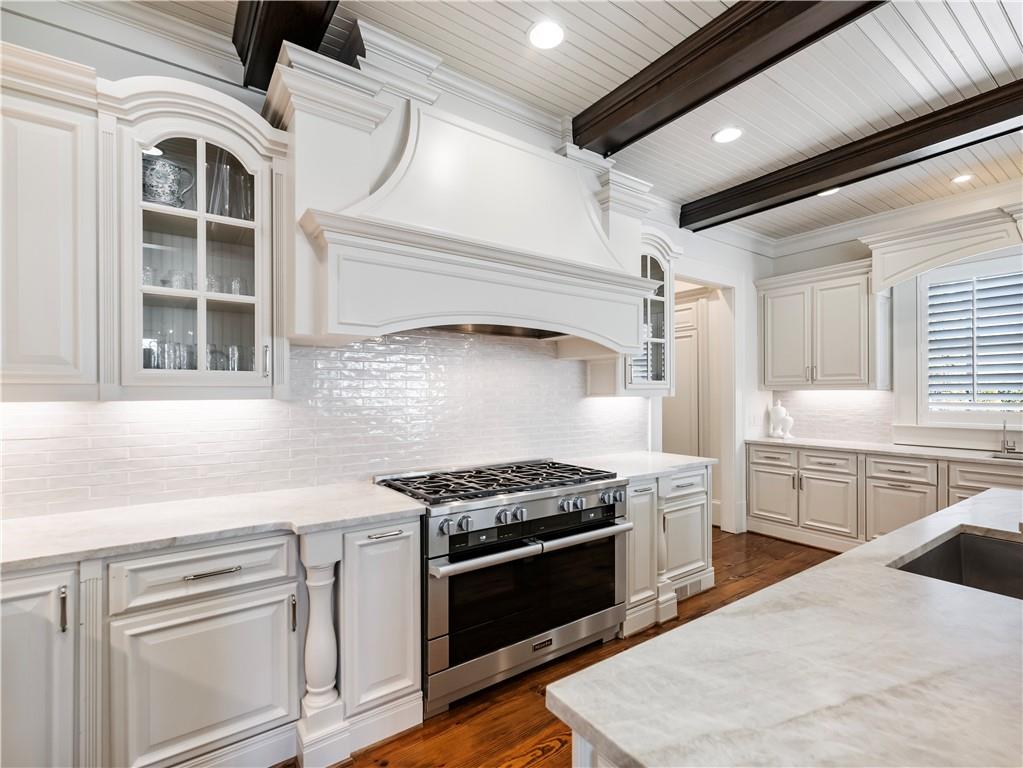 1891 Sam Snead Drive