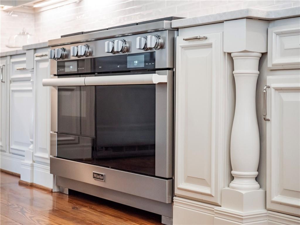 1891 Sam Snead Drive