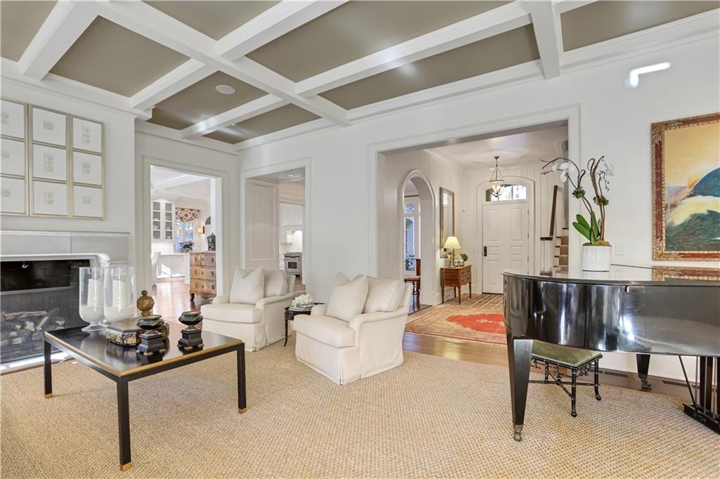 3241 Rilman Lake Court NW