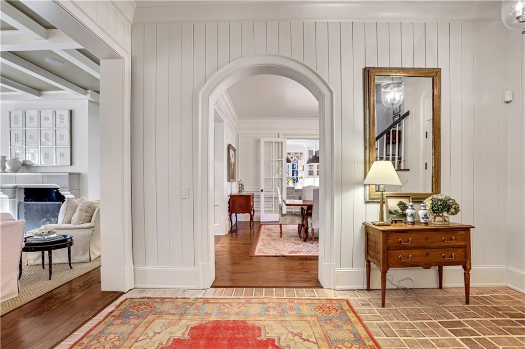 3241 Rilman Lake Court NW