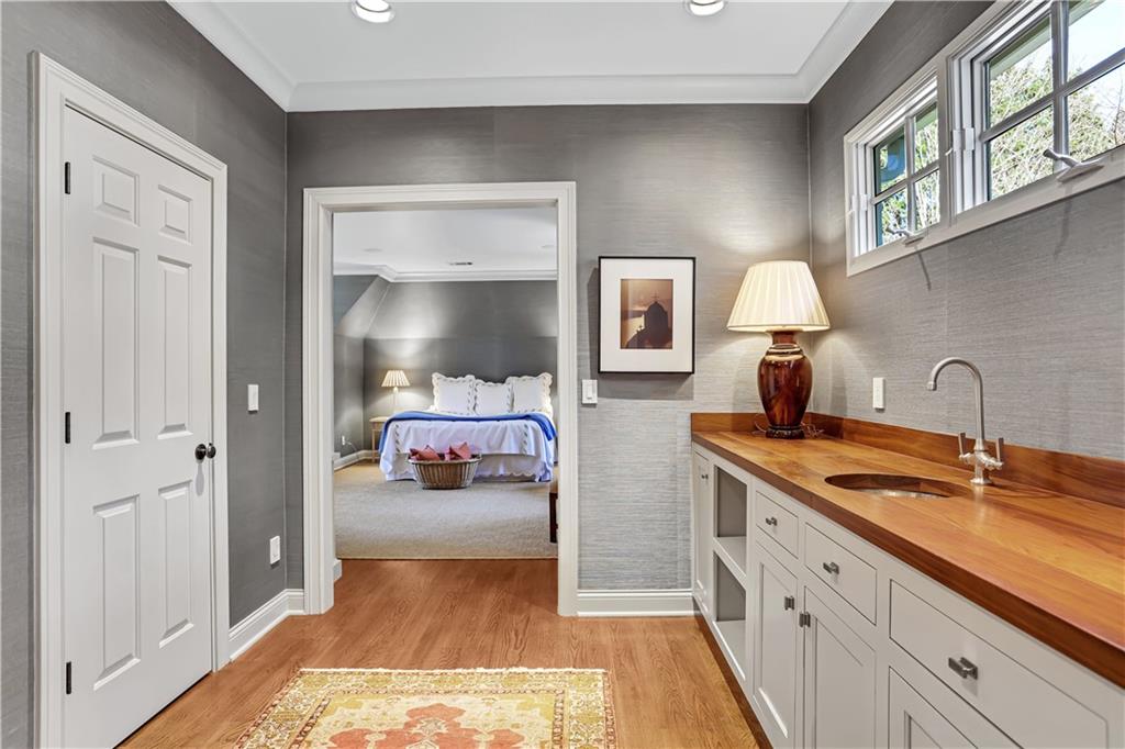 3241 Rilman Lake Court NW