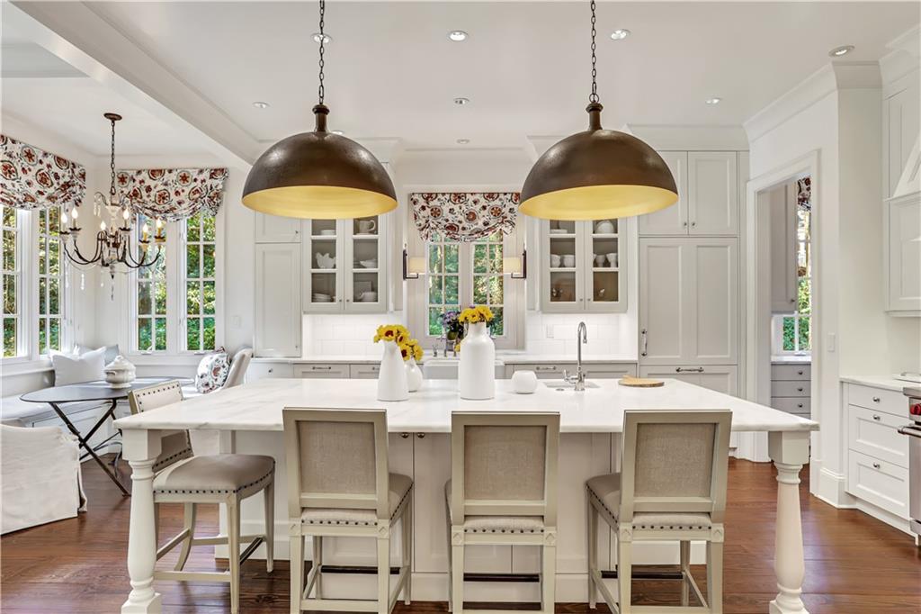 3241 Rilman Lake Court NW