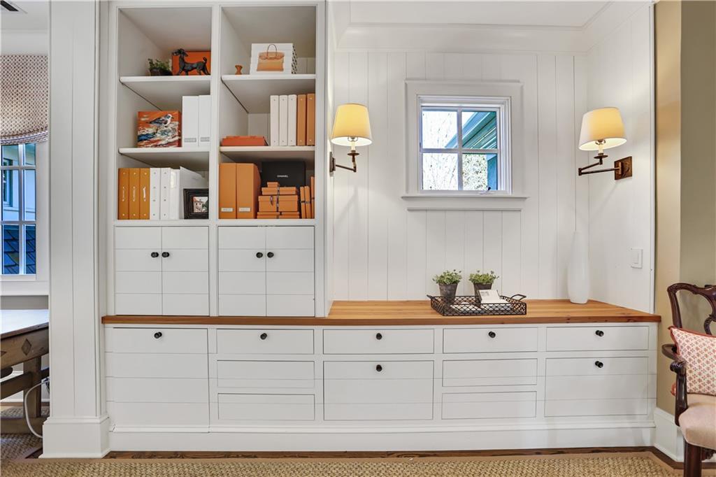 3241 Rilman Lake Court NW