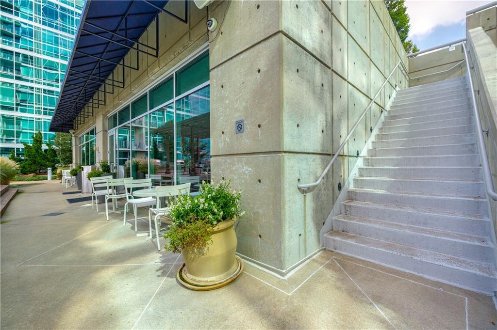 943 Peachtree Street NE Unit 703