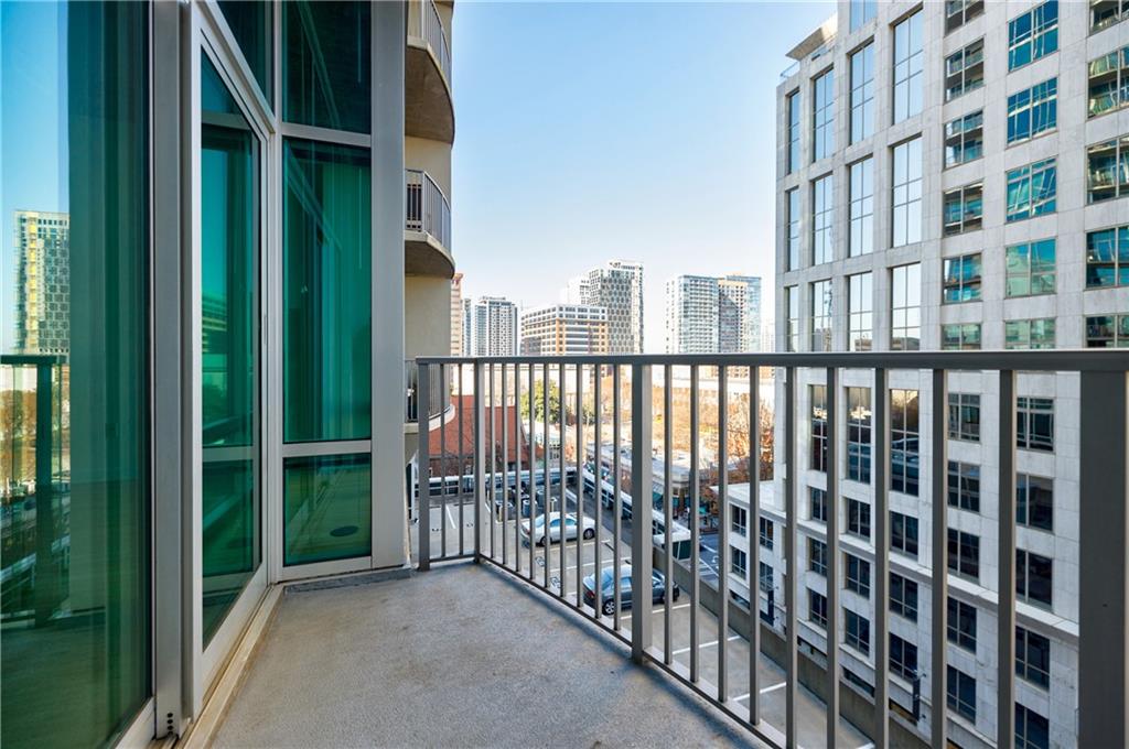 943 Peachtree Street NE Unit 703