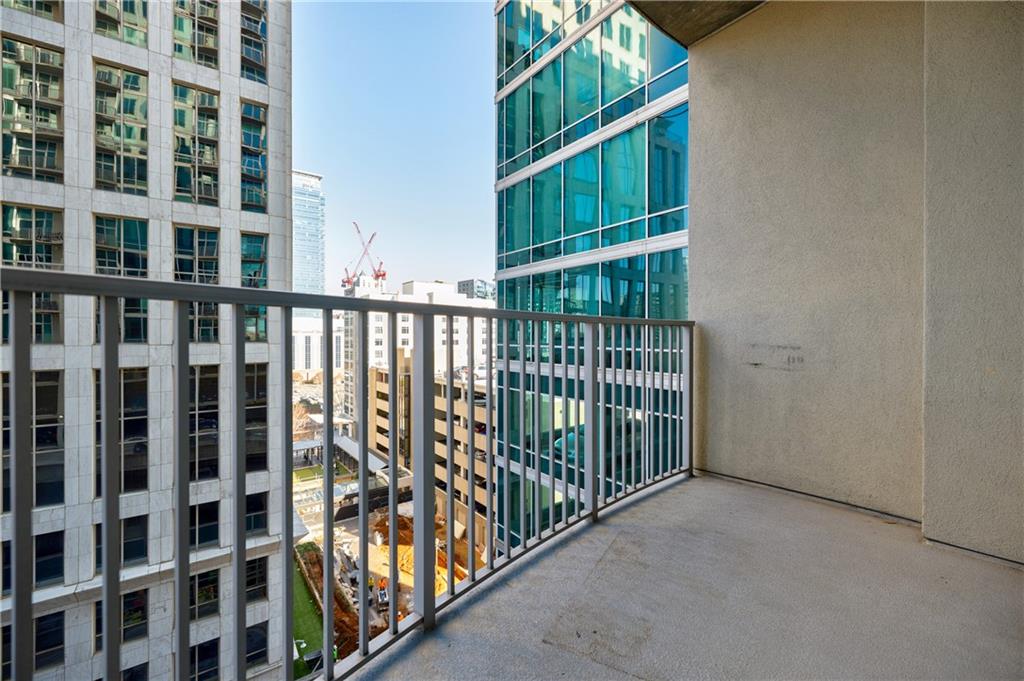 943 Peachtree Street NE Unit 703