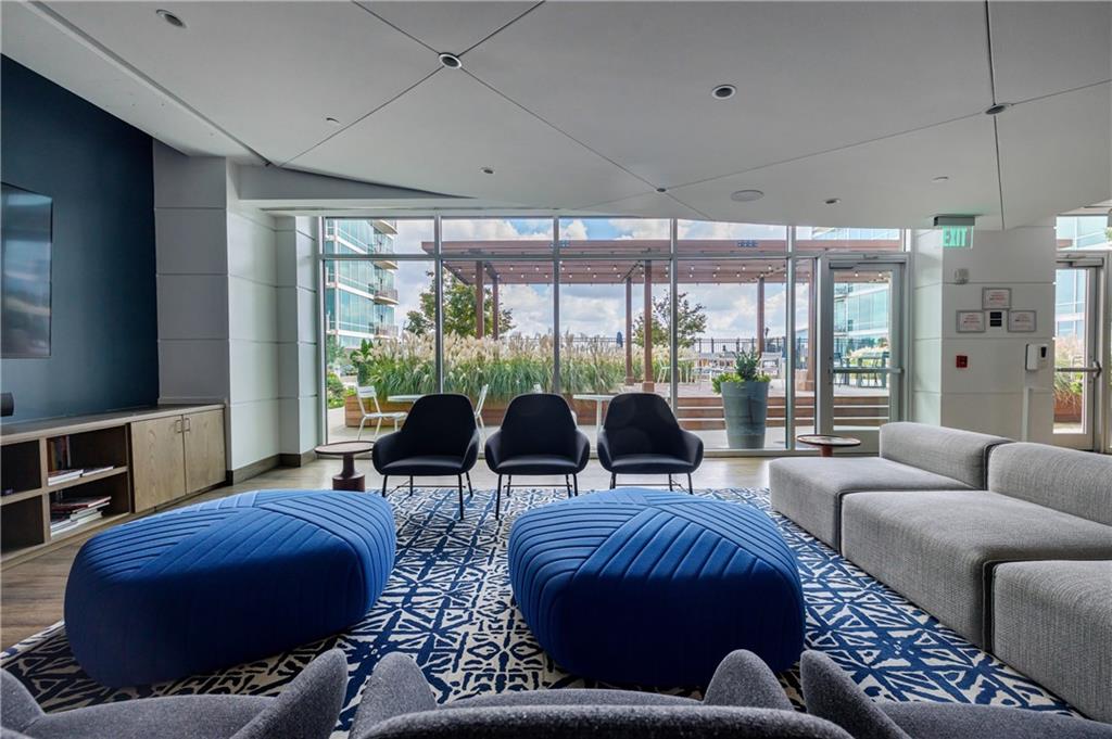943 Peachtree Street NE Unit 703