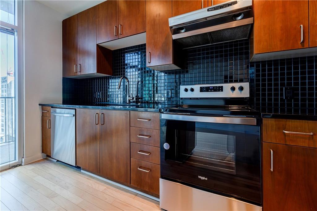 943 Peachtree Street NE Unit 703