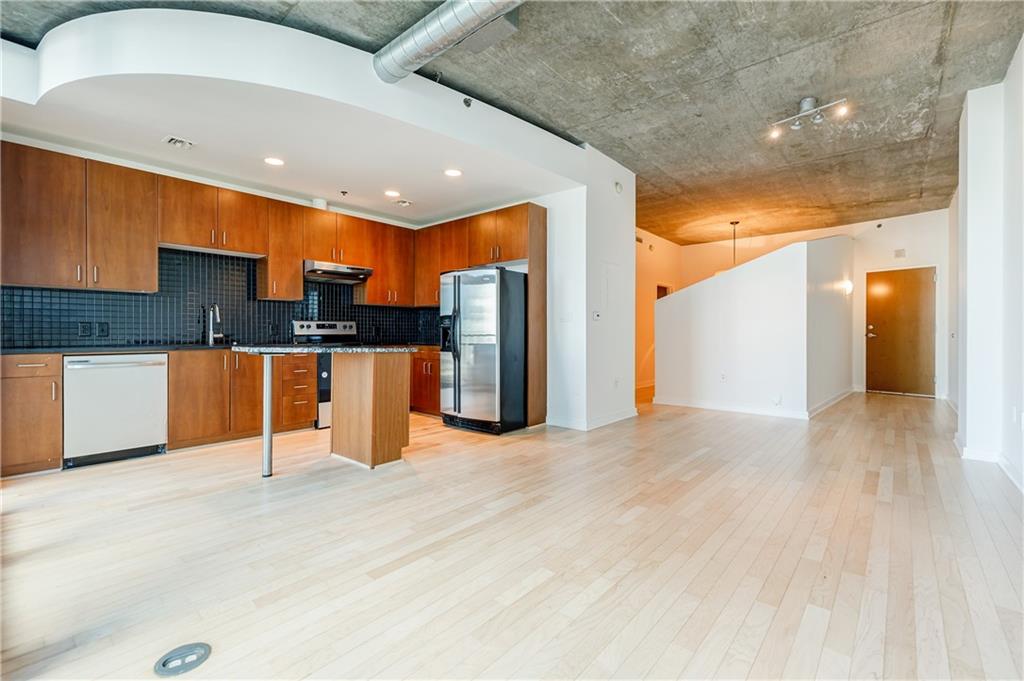 943 Peachtree Street NE Unit 703