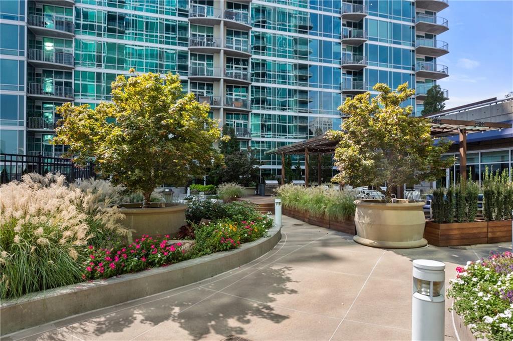 943 Peachtree Street NE Unit 703
