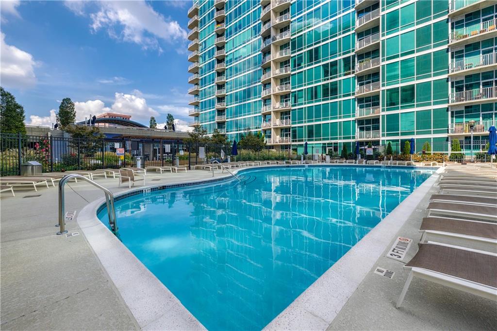 943 Peachtree Street NE Unit 703