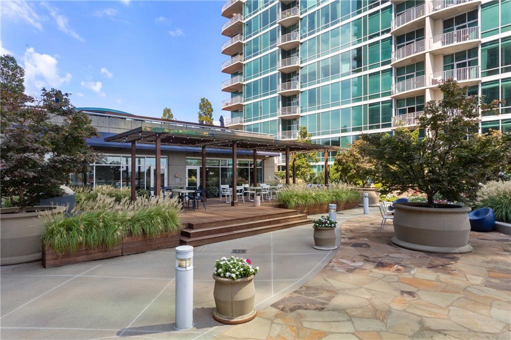 943 Peachtree Street NE Unit 703