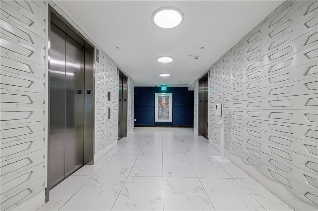 943 Peachtree Street NE Unit 703