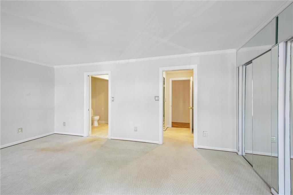 11 Mooregate Square NW