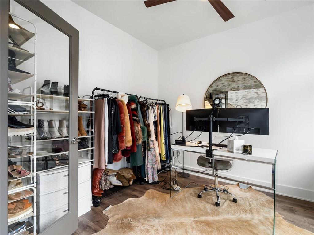 1218 Chelsea Circle NW