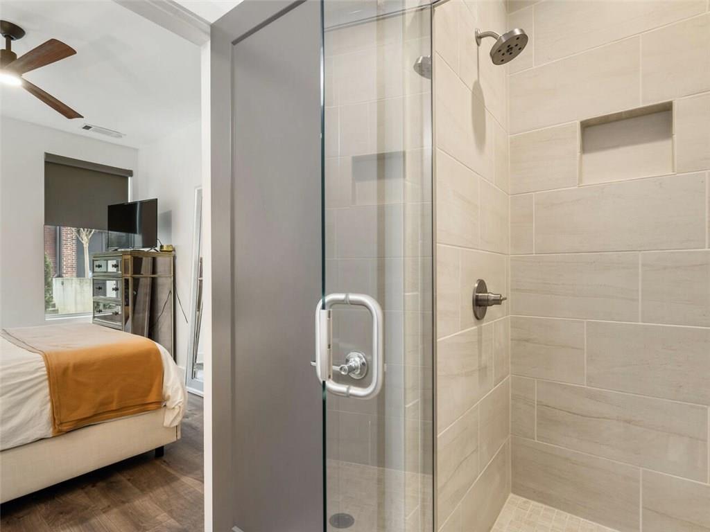 1218 Chelsea Circle NW